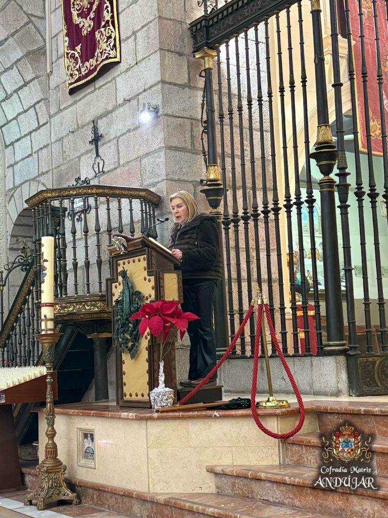 Puede ser una imagen de flauta, la Basílica del Santuario Nacional de la Inmaculada Concepción y texto